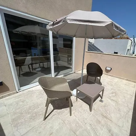 Apartamento Sweet 1-bedroom Penthouse In The Heart Of It