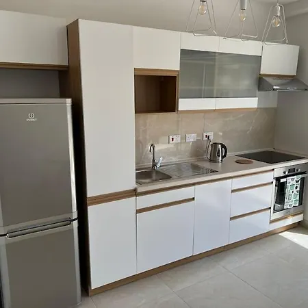 Sweet 1-bedroom Penthouse In The Heart Of It * Gzira
